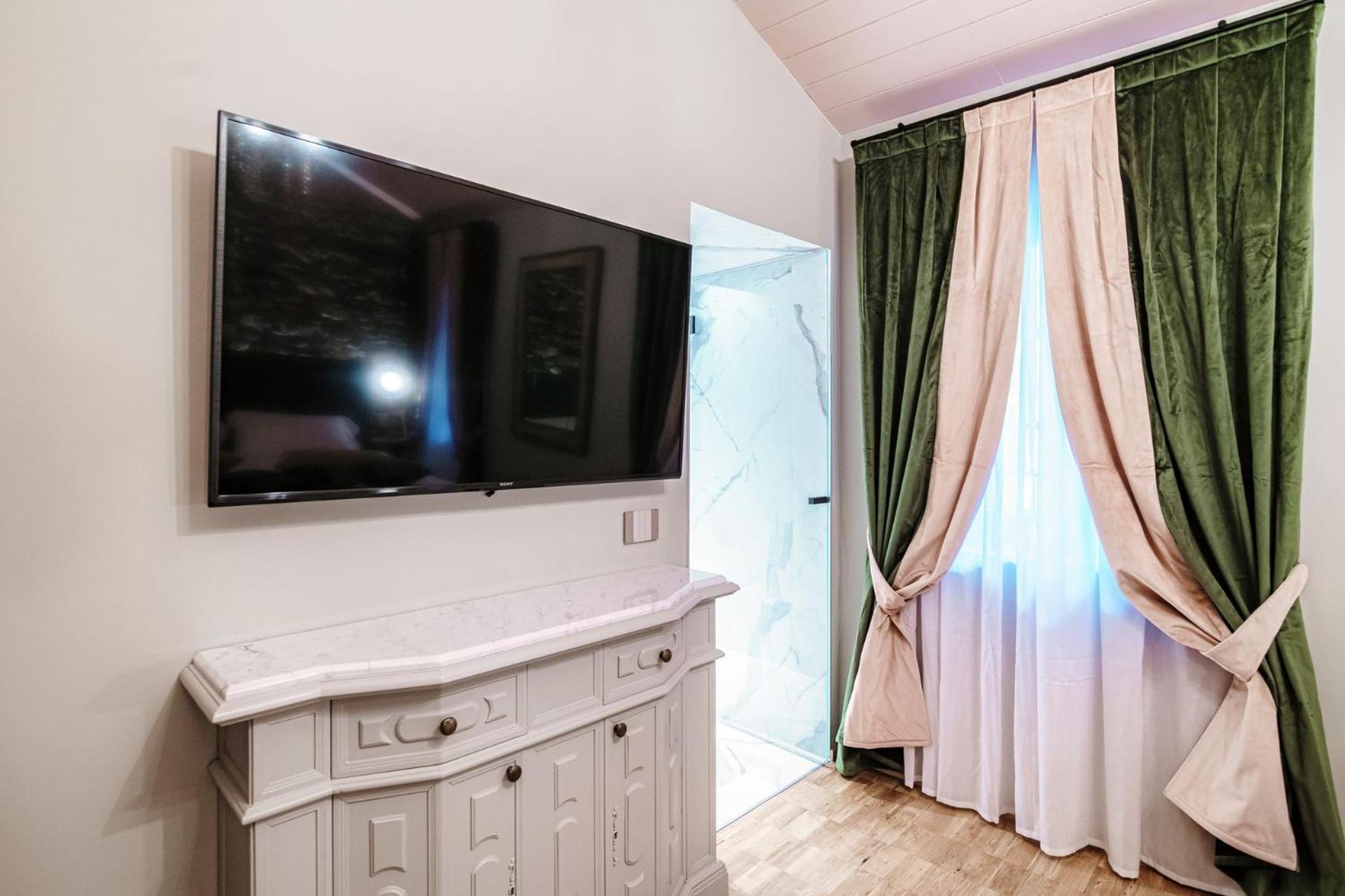 Aurum - Como Luxury Suites Δωμάτιο φωτογραφία